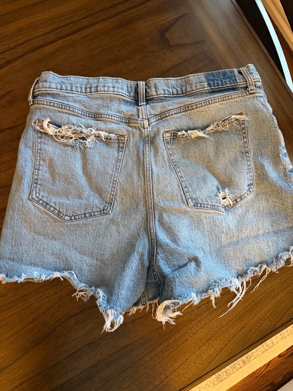 Abercrombie & Fitch Light Blue Distressed Denim Shorts - Picture 2 of 3
